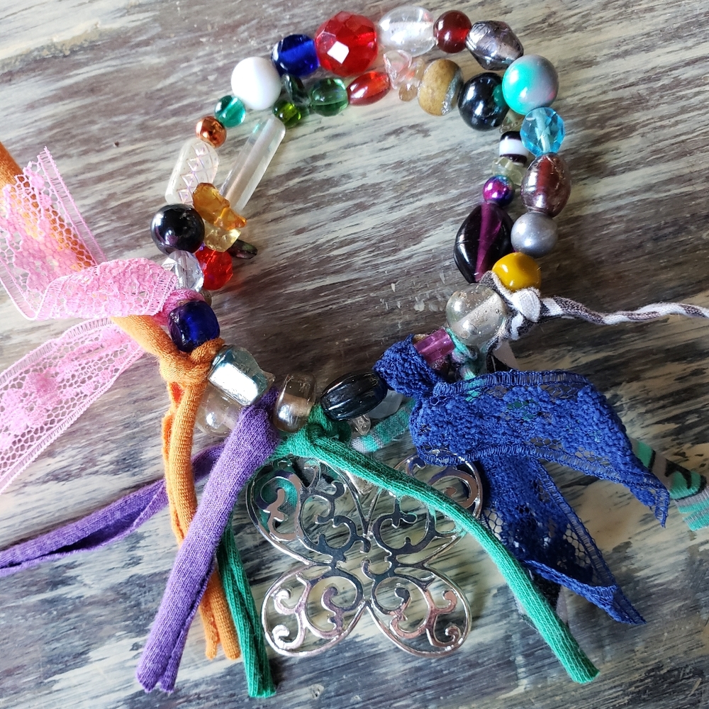 Funky butterfly braclet... Can be a necklace too!